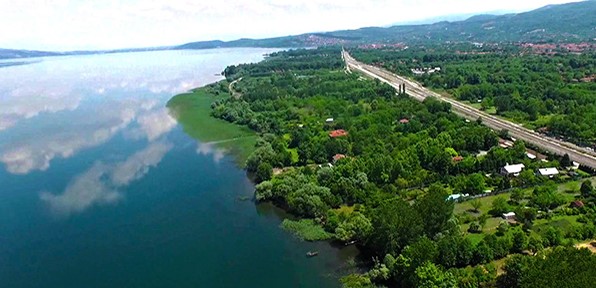 Sapanca Isıtmalı Havuzlu Bungalov